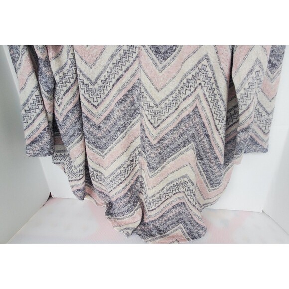 Maurices 2X top pink chevron scoop neck 3/4 sleeve Blouse Womens Aztec Southwest - Picture 8 of 11